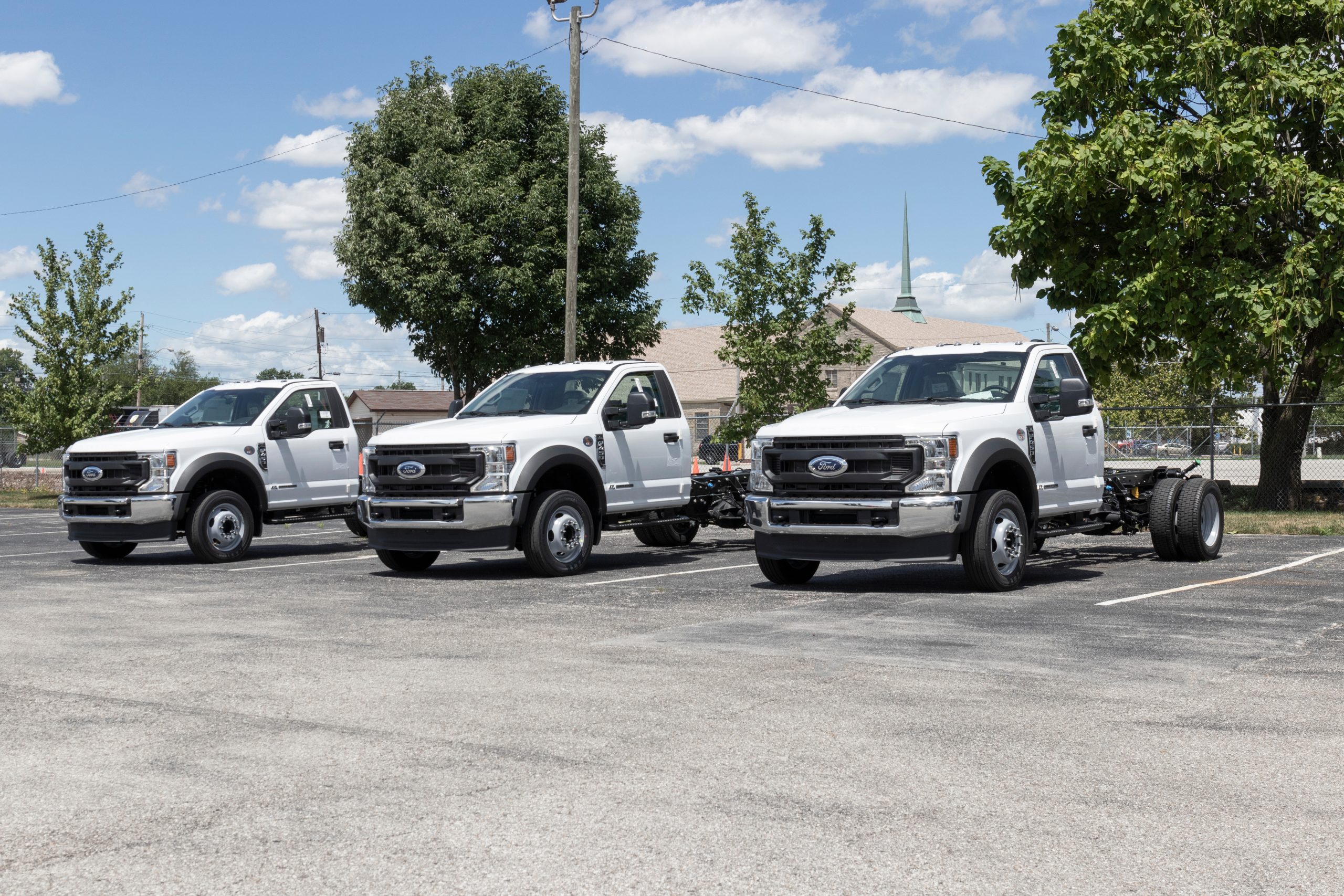 commercial truck upfitting canada